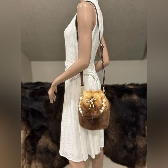 Brown Gradient Real Mink Fur Handmade Drawstring Bucket Bag Includes 2 Straps - Picture 10 of 16